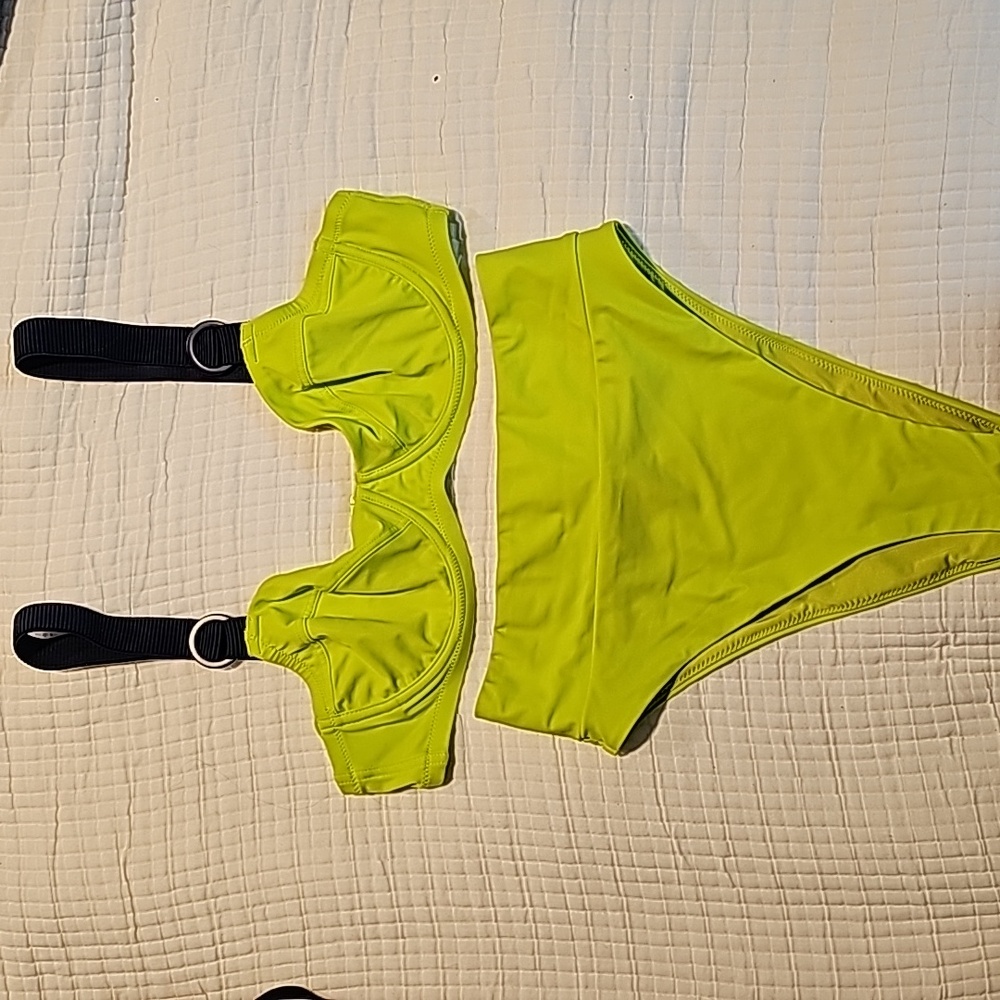 Aerie Women's Neon Green/Navy Bikini Set